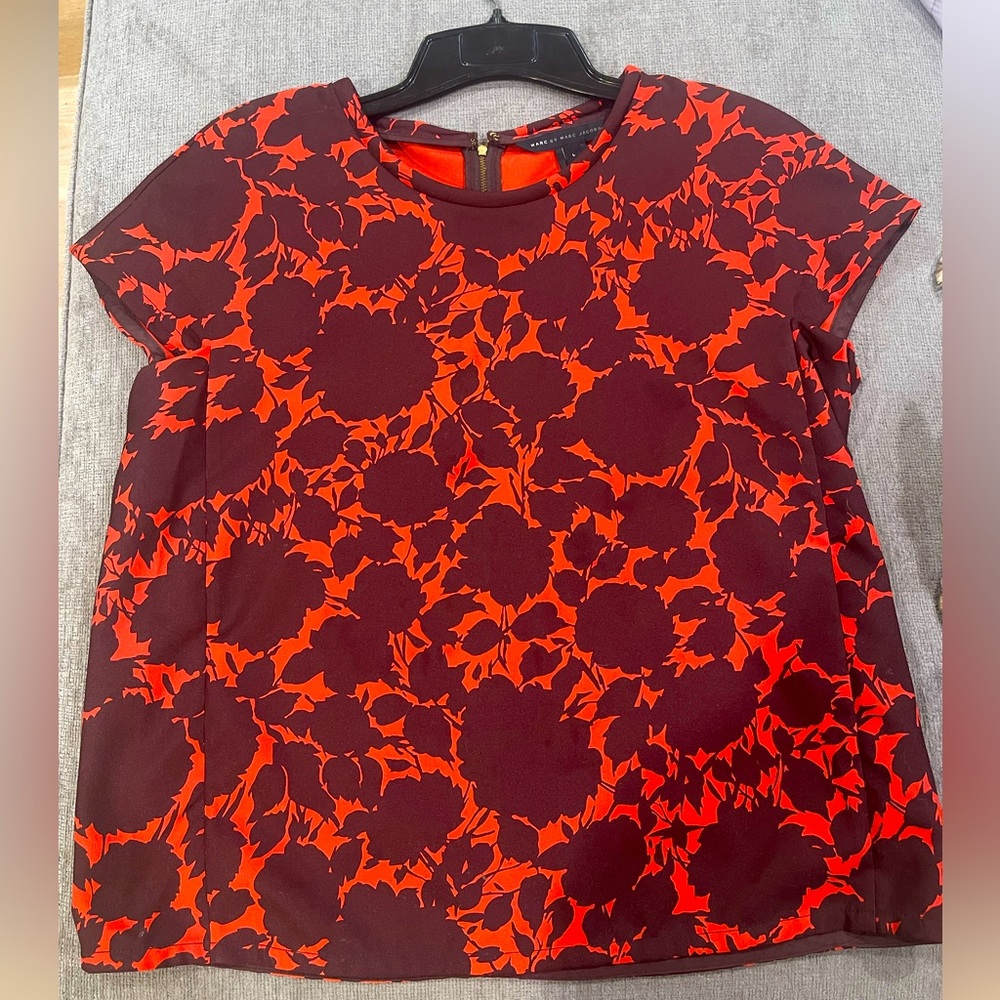 Marc Jacobs short sleeve abstract top